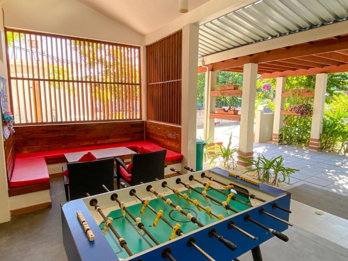 Tme Retreats Dhigurah Hotel Dhigurah  Exterior foto