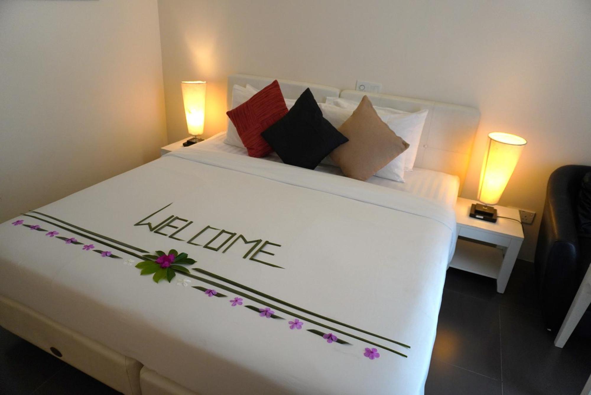 Tme Retreats Dhigurah Hotel Dhigurah  Exterior foto
