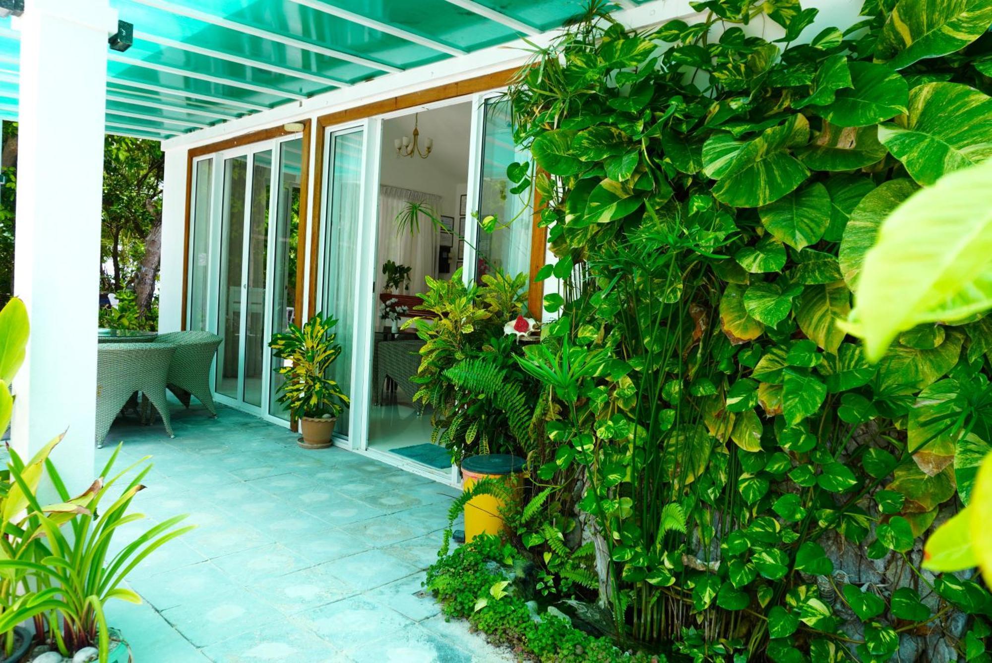 Tme Retreats Dhigurah Hotel Dhigurah  Exterior foto