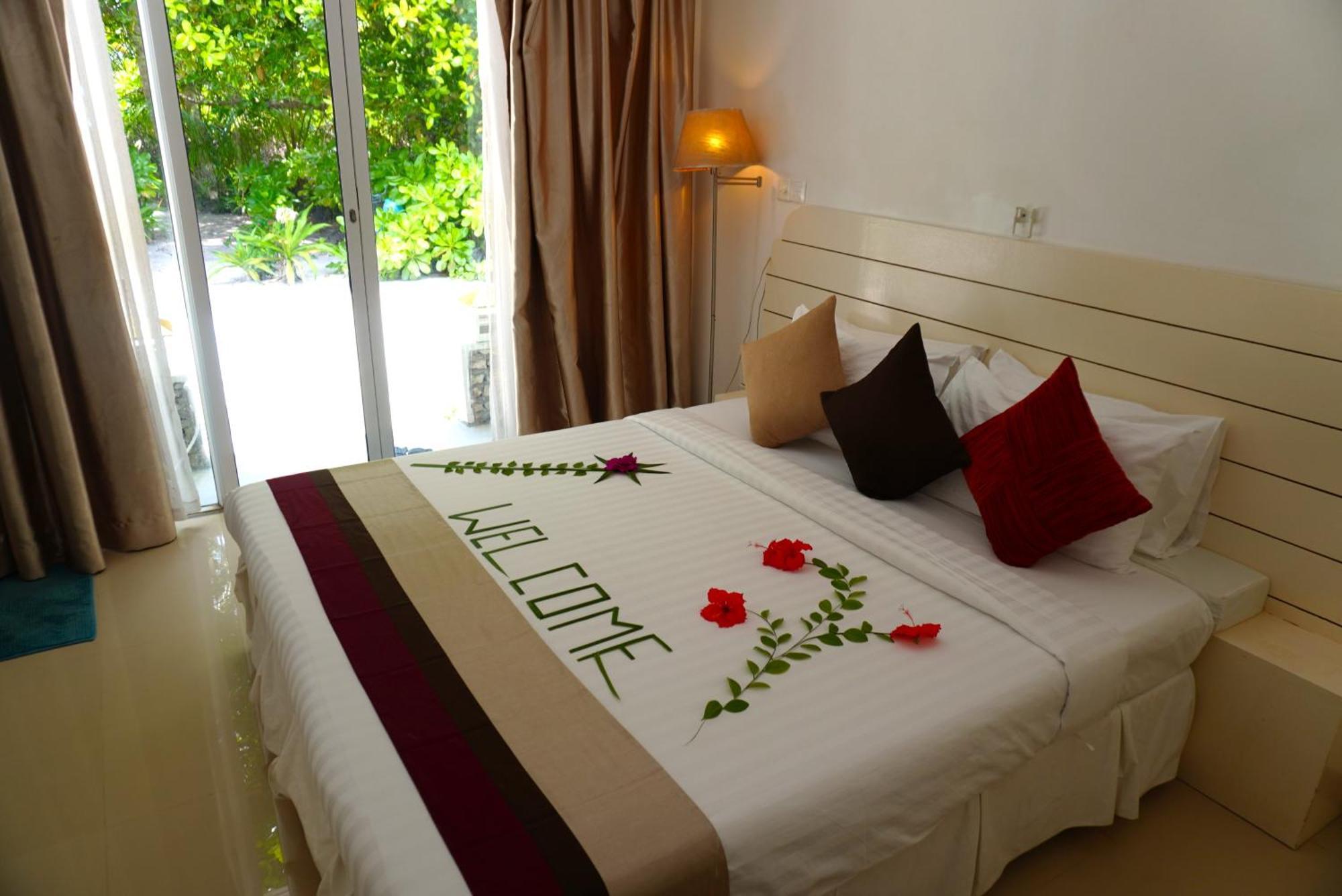 Tme Retreats Dhigurah Hotel Dhigurah  Exterior foto